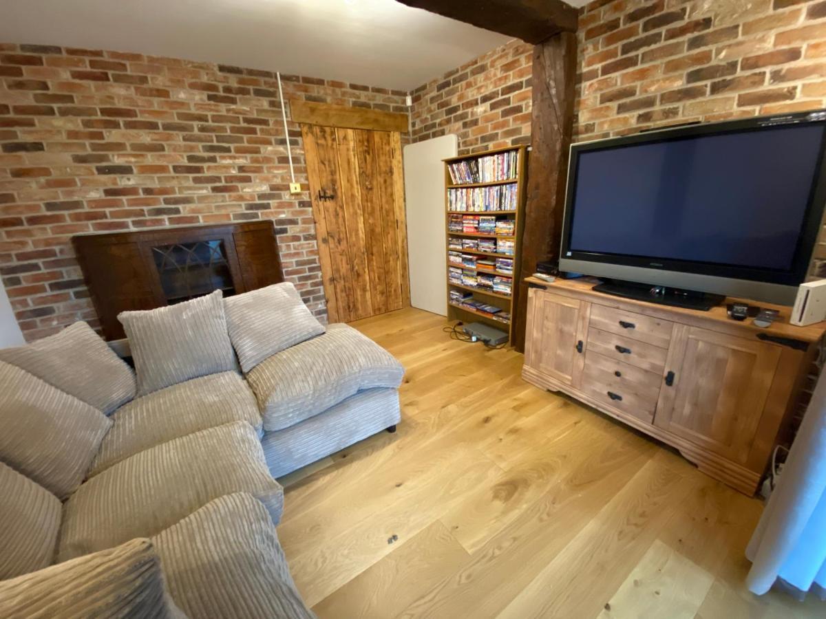 Eco-Friendly Dorset Cottage With Spa Set In Heart Of Countryside Sydling St Nicholas Kültér fotó